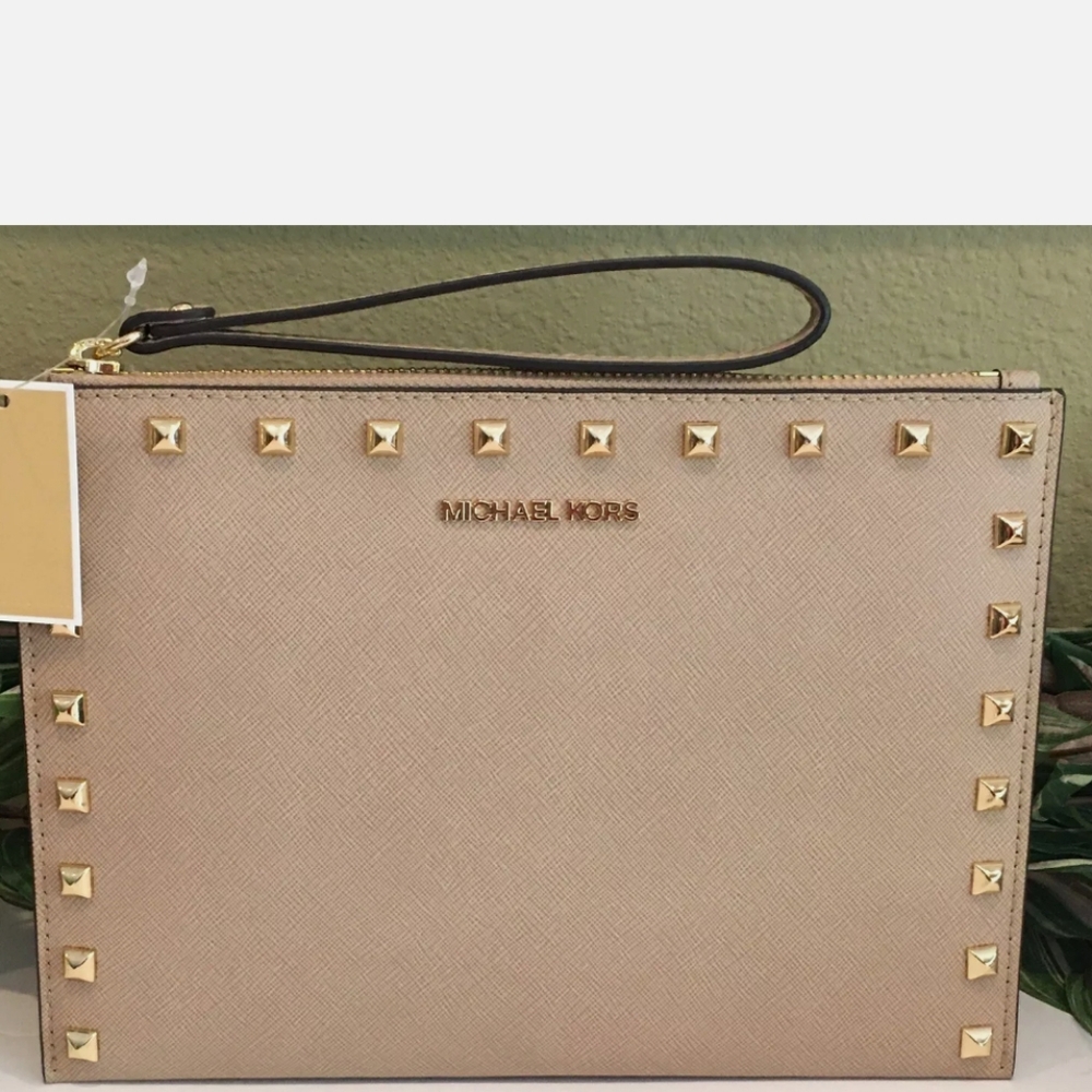 NWT Michael Kors Jetset Clutch